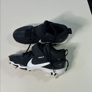 Nike 1Y Trout cleats,fast flax